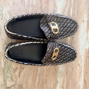 Tory Burch Loafers, size 7